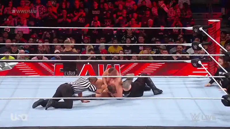 download wwe monday night raw - 5th june (2023) english full wwe show 480p [530mb] | 720p [1.2gb] hdrip