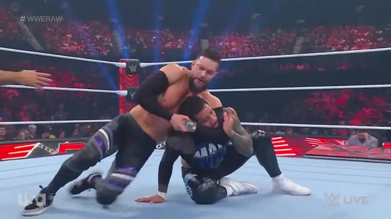 download wwe monday night raw - 11th september (2023) english full wwe show 480p [650mb] | 720p [1.7gb] hdrip