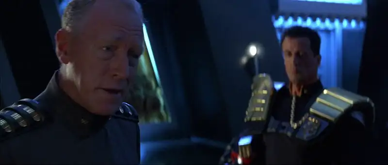 download judge dredd (1995) bluray {english with subtitles} full movie 480p [350mb] | 720p [700mb]