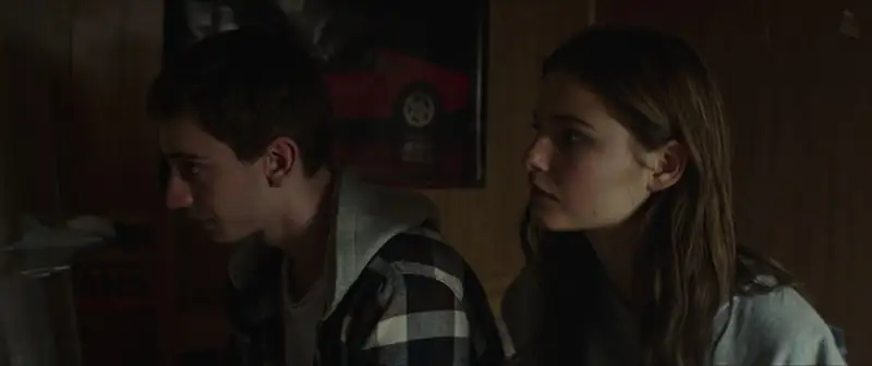 download at first light (2018) bluray dual audio {hindi-english} 480p [400mb] | 720p [800mb] | 1080p [2gb]