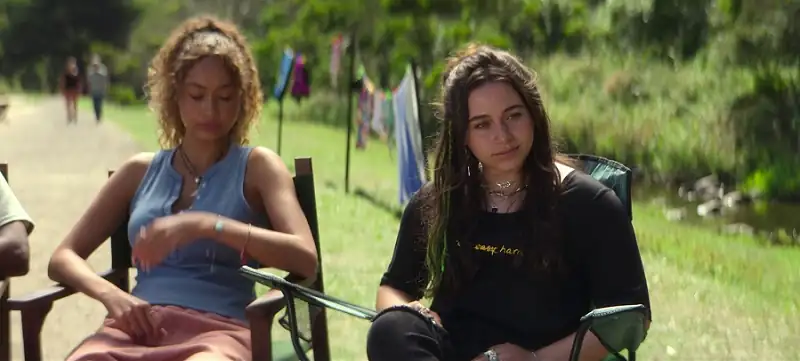 download surviving summer (season 1-2) complete dual audio {hindi-english} 720p [170mb] 10bit hevc web-dl