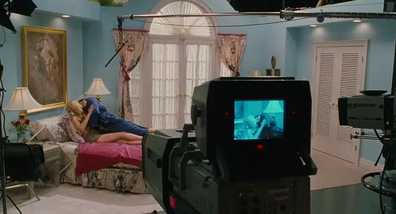 download the real blonde (1997) bluray {english with subtitles} full movie 480p [400mb] | 720p [850mb]