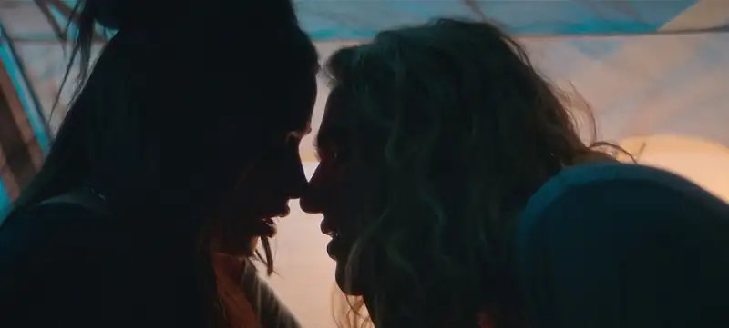 download surviving summer (season 1-2) complete dual audio {hindi-english} 720p [170mb] 10bit hevc web-dl